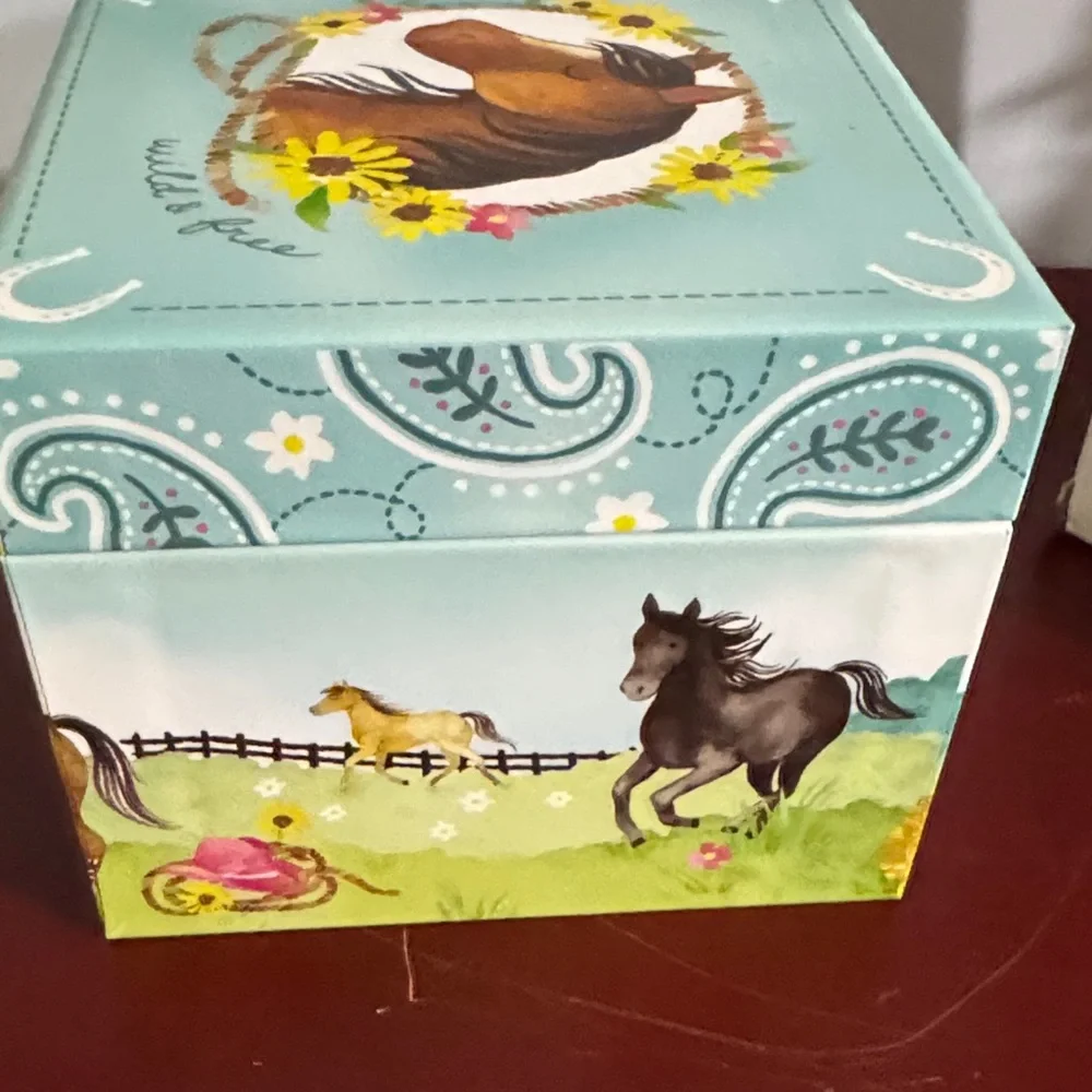 Horse Musical Jewelry Box for Kids - Green and Brown